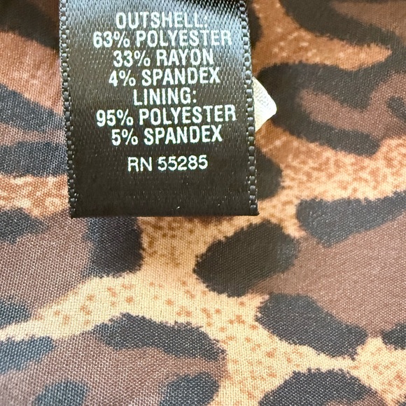 Express Women's Black Blazer - Picture 7 of 8